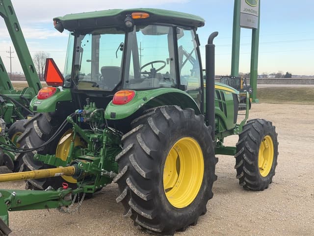 Image of John Deere 5090E equipment image 2