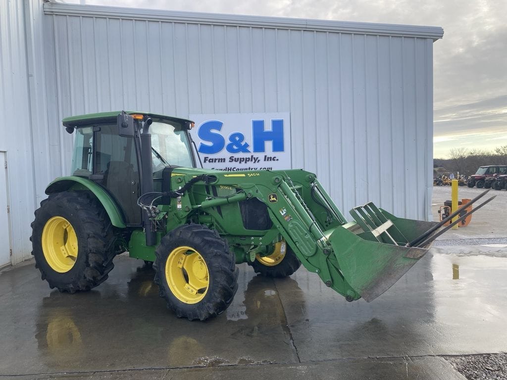 2019 John Deere 5090E Equipment Image0