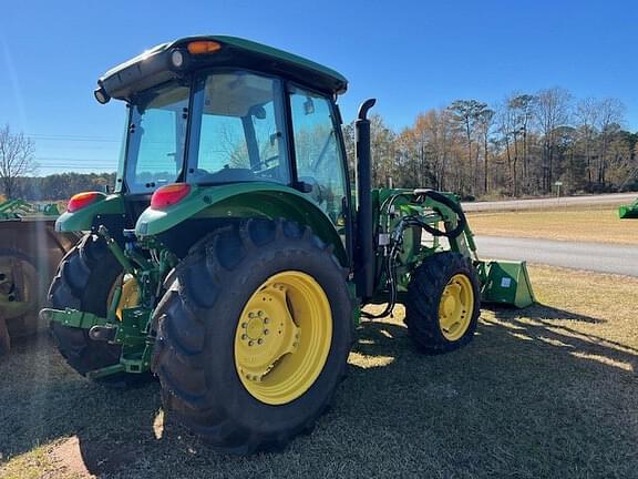 Image of John Deere 5090E equipment image 3