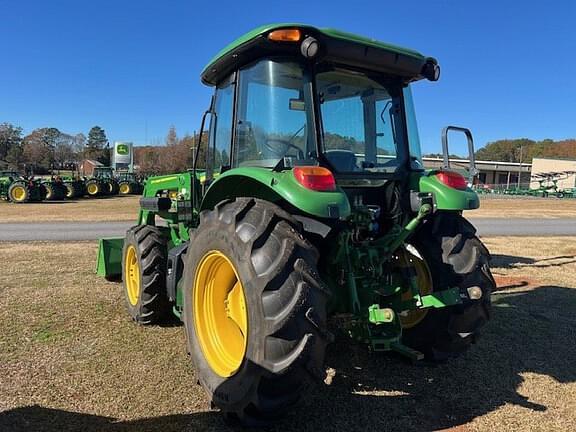 Image of John Deere 5090E equipment image 2