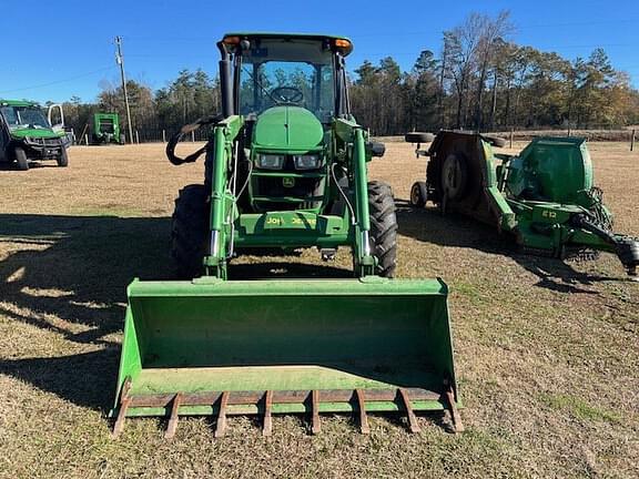 Image of John Deere 5090E equipment image 4