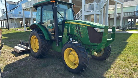 Image of John Deere 5090E Primary image