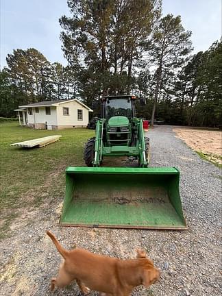 Image of John Deere 5090E equipment image 2