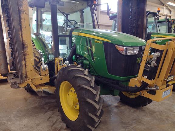 Image of John Deere 5090E equipment image 1