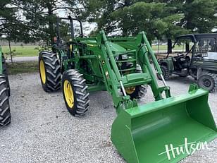 Main image John Deere 5090E 0