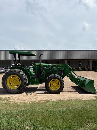 Image of John Deere 5090E equipment image 3