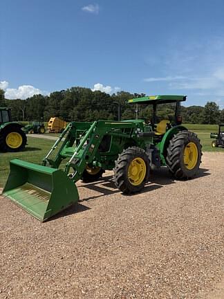 Image of John Deere 5090E Primary image