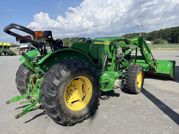 Image of John Deere 5090E equipment image 2