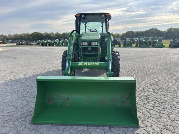 Image of John Deere 5090E equipment image 2