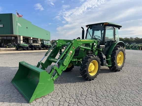 Image of John Deere 5090E Primary image