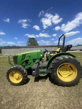 Image of John Deere 5090EL equipment image 3