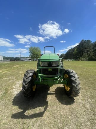 Image of John Deere 5090EL equipment image 1