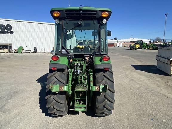 Image of John Deere 5090GN equipment image 3