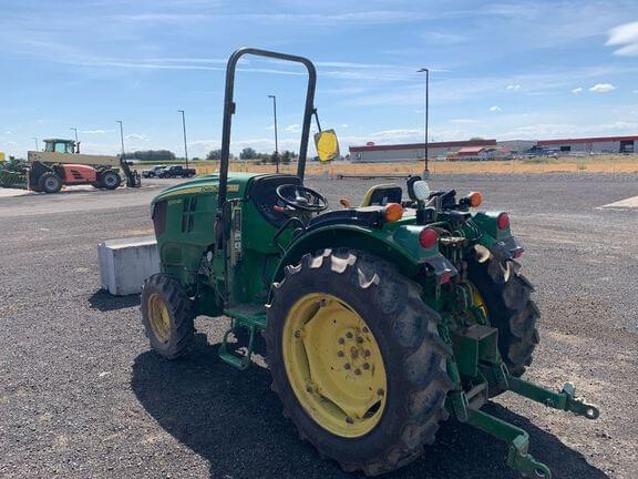 Image of John Deere 5090GV equipment image 1