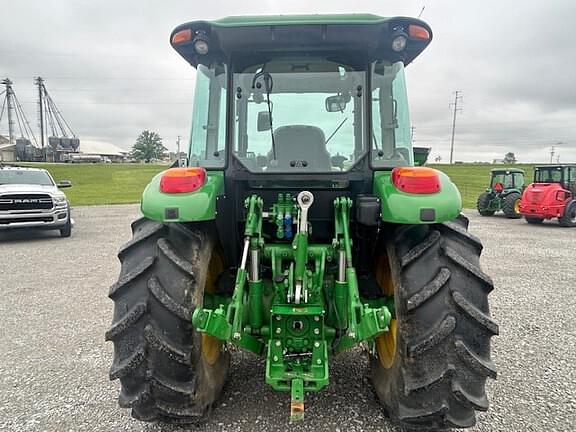 Image of John Deere 5090M equipment image 2