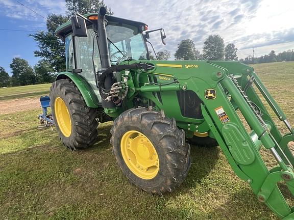Image of John Deere 5090M equipment image 3