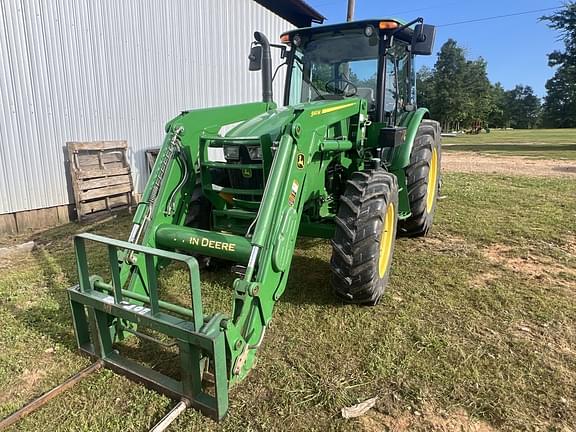 Image of John Deere 5090M equipment image 2