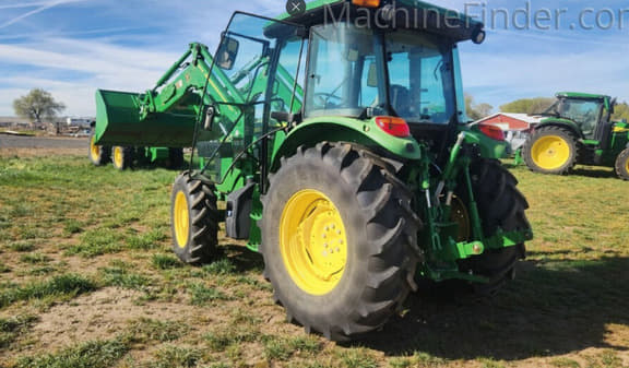 Image of John Deere 5090M equipment image 1