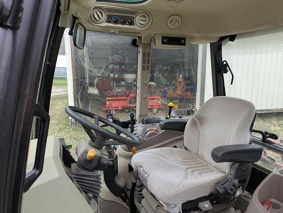 Image of John Deere 5090M equipment image 4