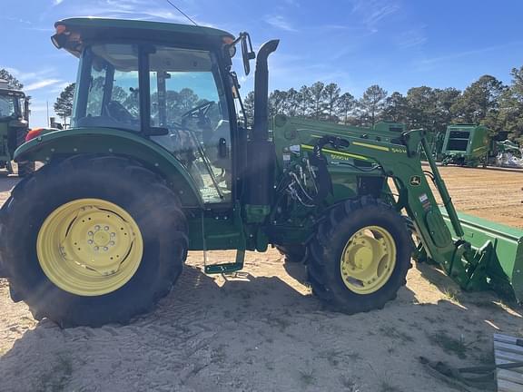 Image of John Deere 5090M equipment image 3