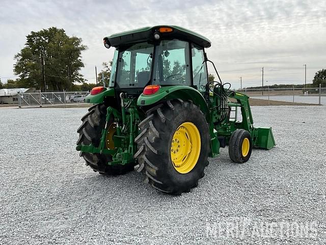 Image of John Deere 5090M equipment image 4