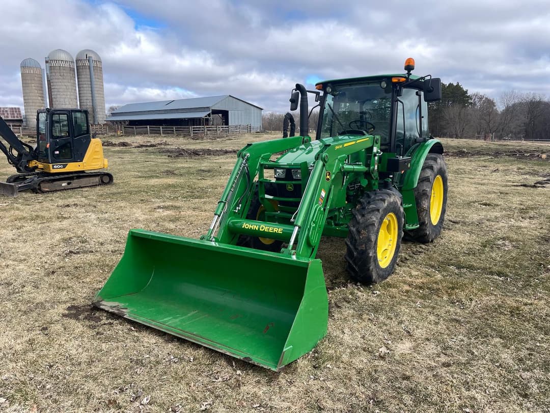 Image of John Deere 5090M Primary image