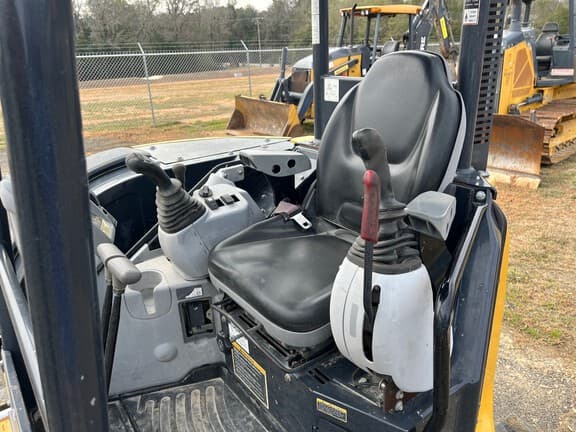 Image of John Deere 50G equipment image 4