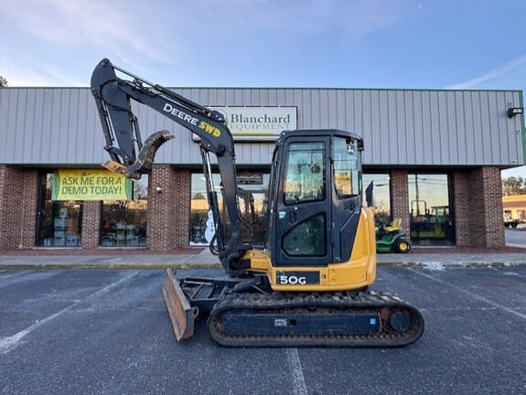 2019 John Deere 50G Equipment Image0