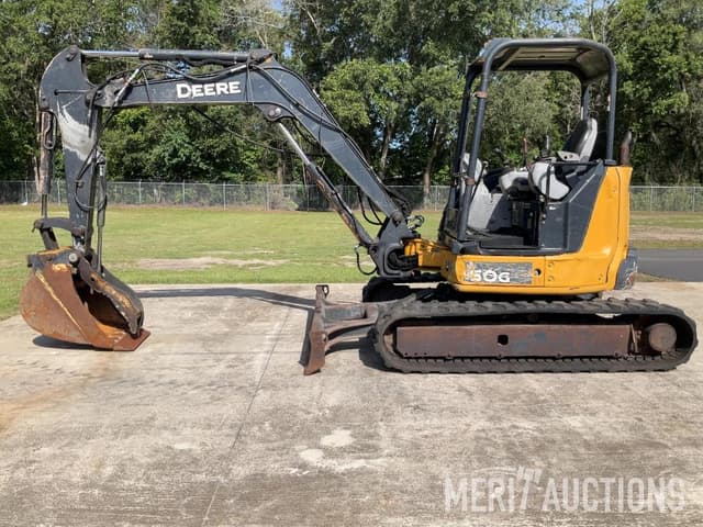 Image of John Deere 50G equipment image 1