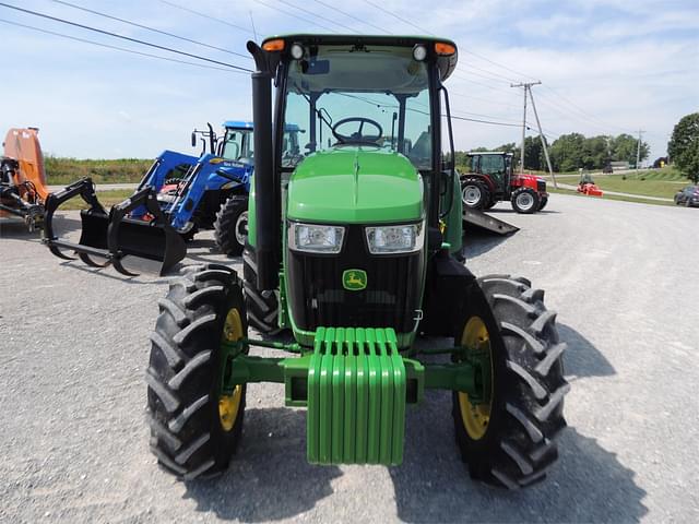 Image of John Deere 5100E equipment image 4