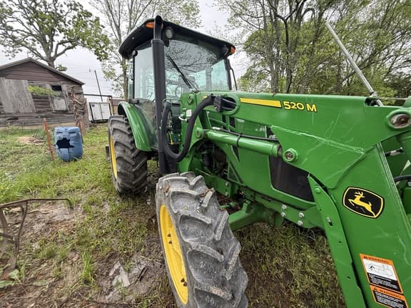 Image of John Deere 5100E equipment image 3