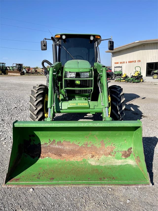 Image of John Deere 5100E equipment image 2