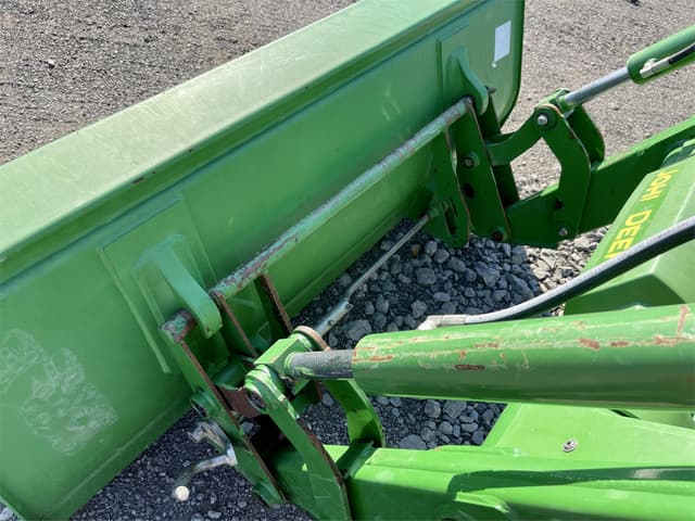 Image of John Deere 5100E equipment image 4