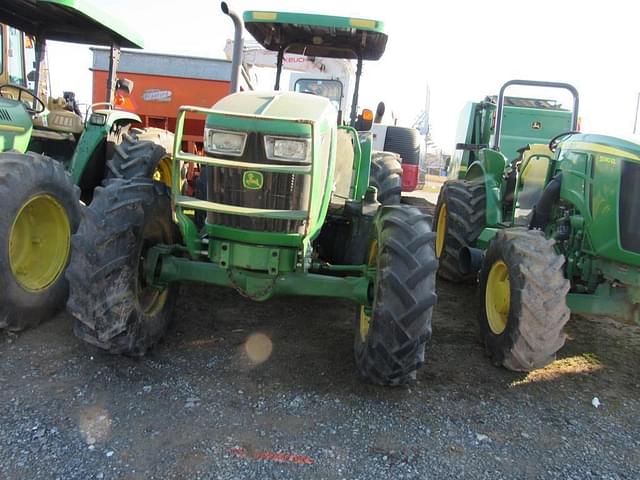 Image of John Deere 5100E equipment image 2