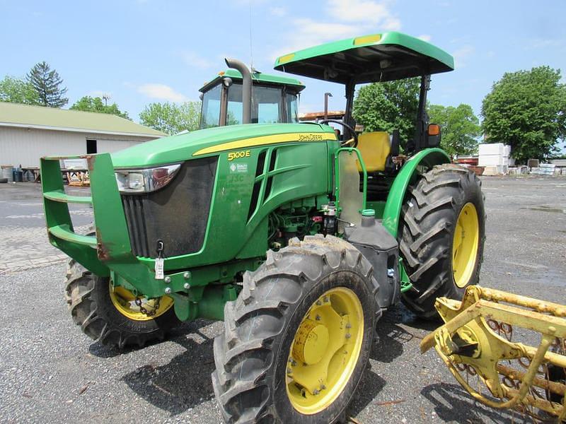 Image of John Deere 5100E Primary image