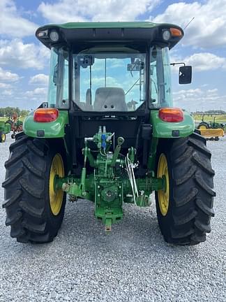 Image of John Deere 5100E equipment image 3