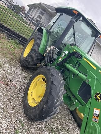 Image of John Deere 5100E equipment image 1