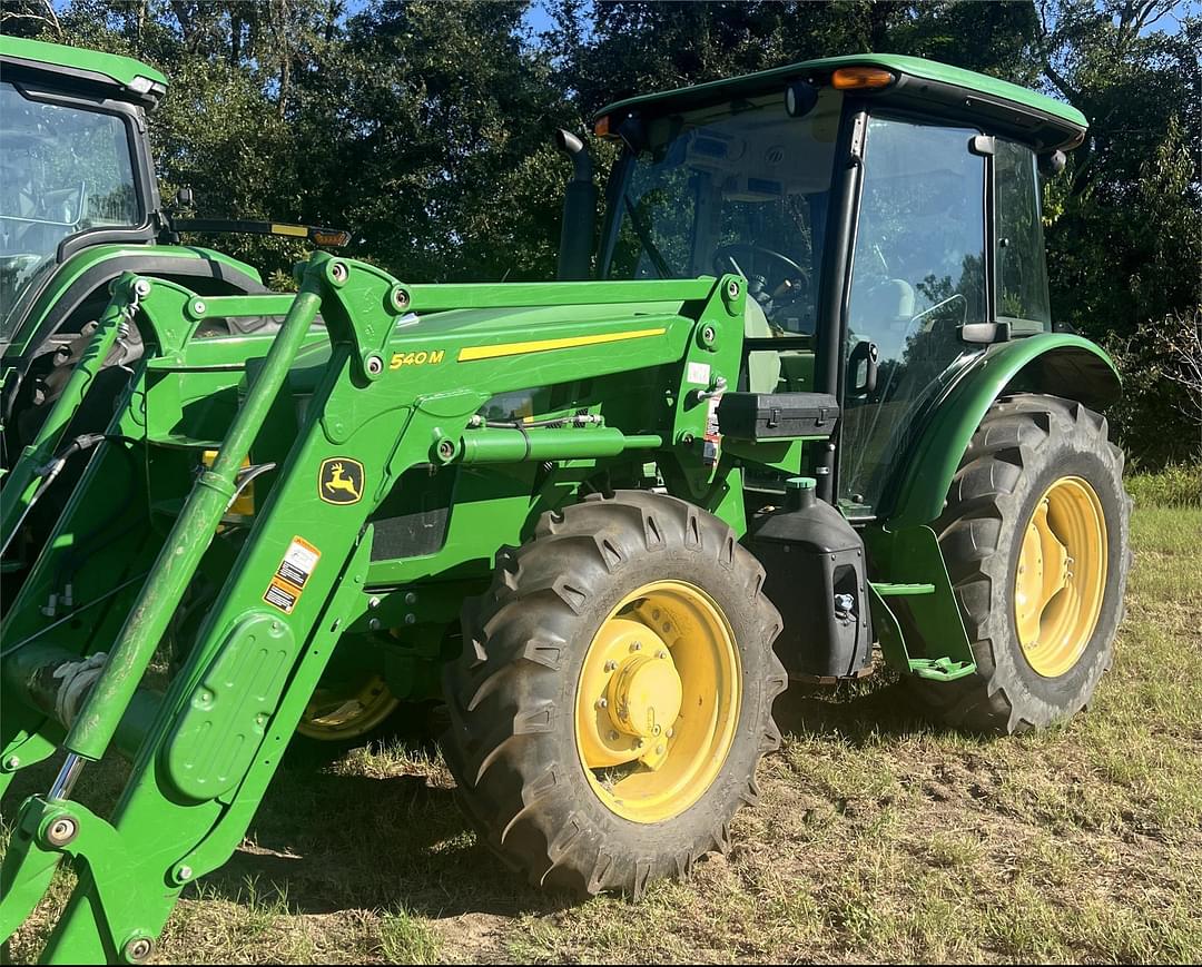 Image of John Deere 5100E Primary image