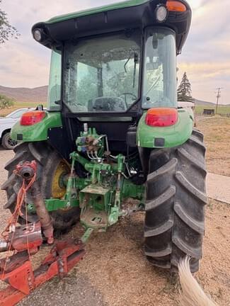 Image of John Deere 5100E equipment image 3