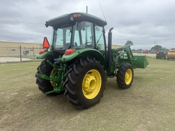 Image of John Deere 5100E equipment image 2