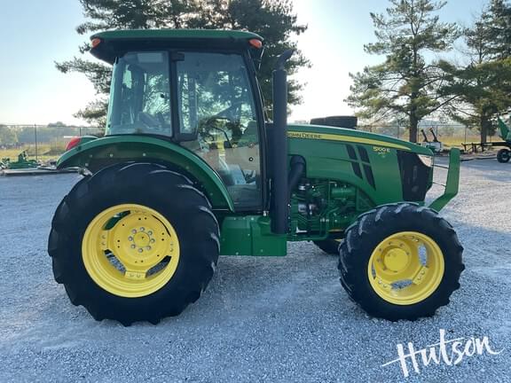 Image of John Deere 5100E equipment image 2