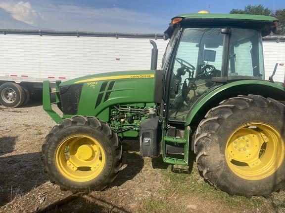 Image of John Deere 5100E equipment image 2