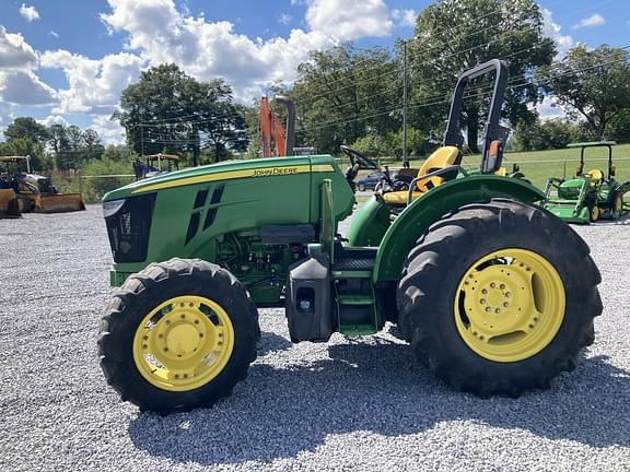 Image of John Deere 5100E equipment image 1