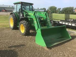 2019 John Deere 5100M Image