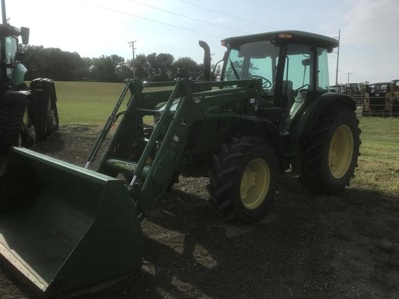 Image of John Deere 5100M equipment image 2