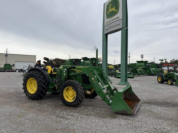 Image of John Deere 5100M equipment image 2