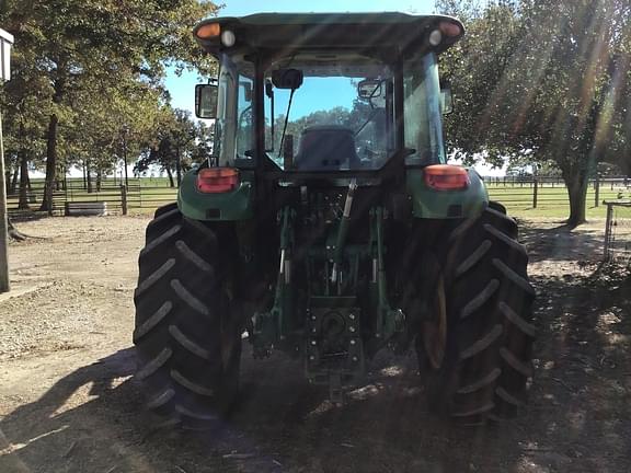 Image of John Deere 5100M equipment image 4