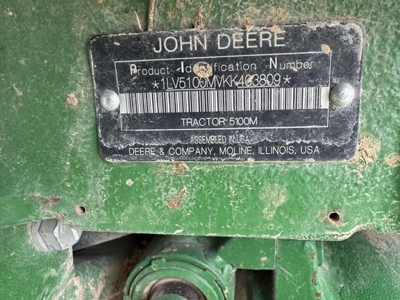 Image of John Deere 5100M equipment image 4
