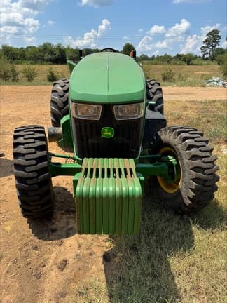 Image of John Deere 5100M equipment image 2