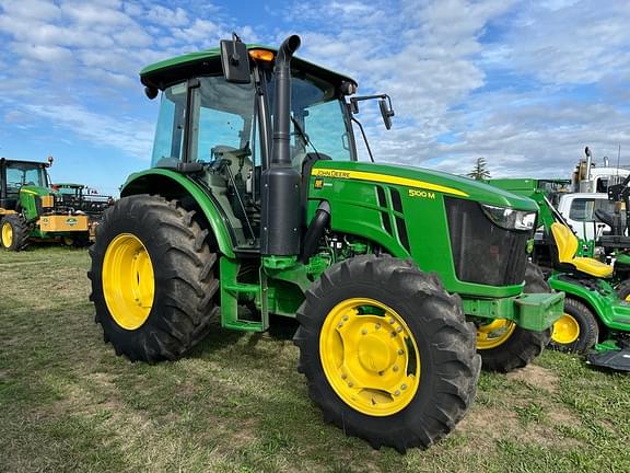 Image of John Deere 5100M equipment image 3